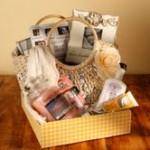 cracker barrel gift basket