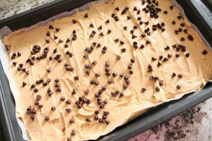 Check out this delicious Peanut Butter Brownies Recipe, it's the perfect dessert for anytime!