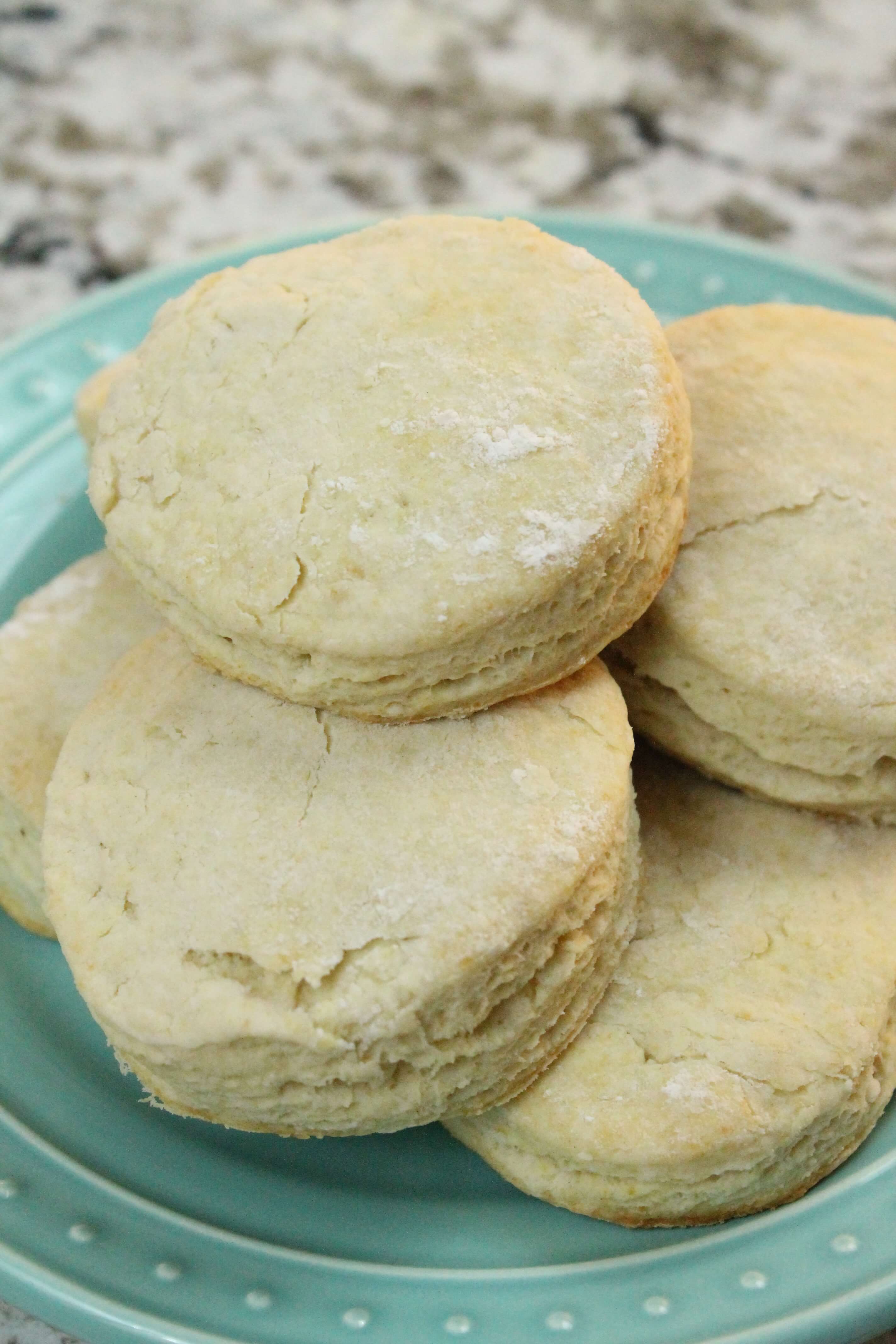 Are you ready for a Homestyle Dinner Idea? Check out one of my favorite recipes, these Grandma's Buttermilk Biscuits are so great, they are an Easy Biscuit Recipe to make and it only takes about 20 min from start to finish and your family or guests will be impressed!