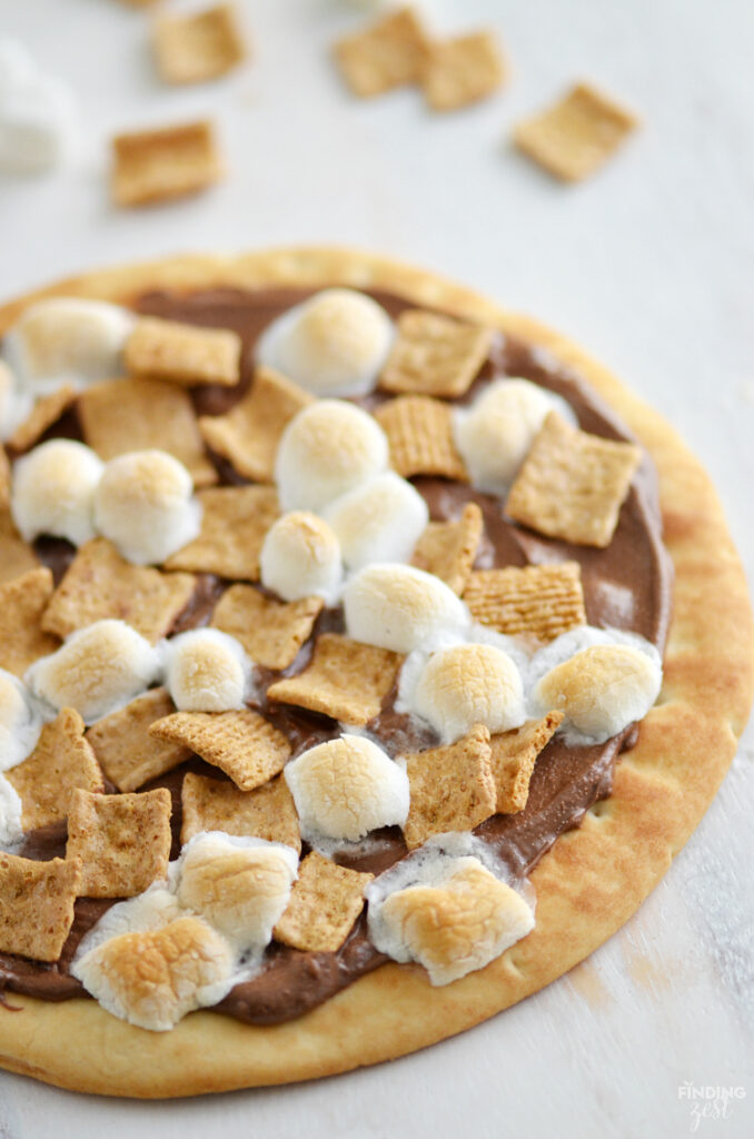 smores pizza