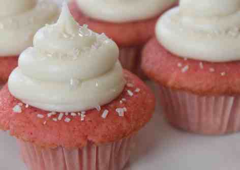 Strawberry Cake Recipe from Scratch