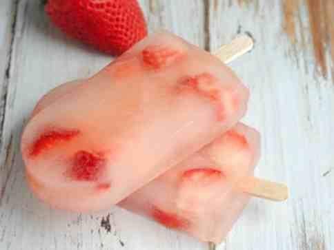 Strawberry Lemonade Popsicles Recipe