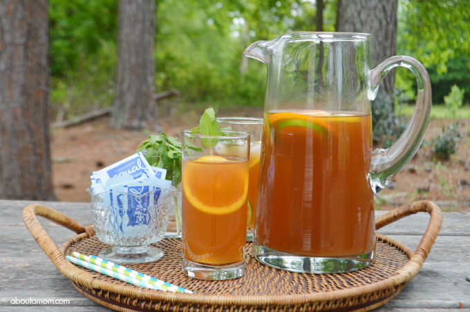 Sweet Citrus Iced Tea with Mint