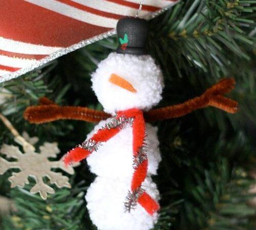 pom pom snowman