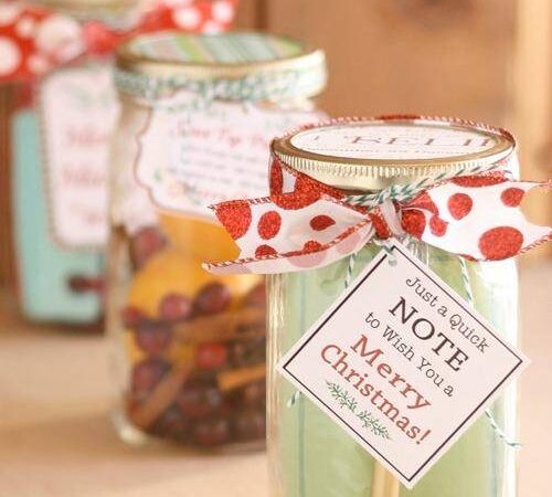 Gifts in a Jar | simple christmas gift ideas