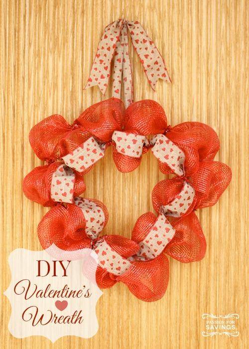 How to make a Valentine's Wreath. So easy and quick.