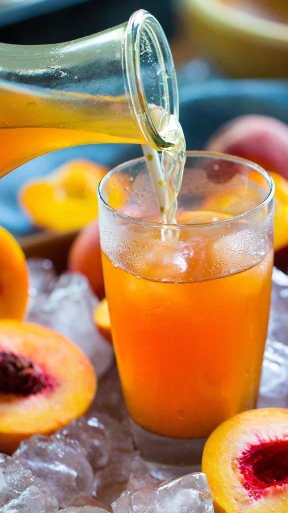 https://www.passionforsavings.com/content/uploads/2015/04/Iced-Peach-Tea-1-576x1024.jpg