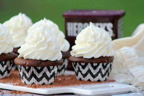 White Chocolate Cupcakes Homemade Recipe