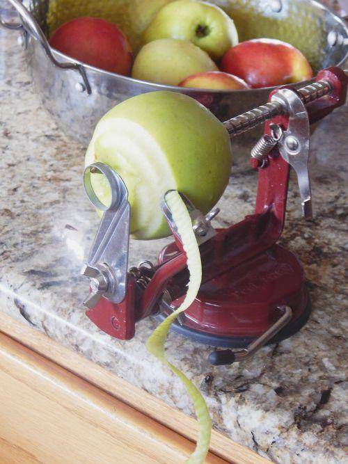 Homemade Apple Pie Easy Recipe