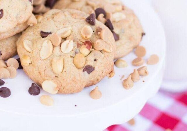 Chocolate Chip peanut butter cookies