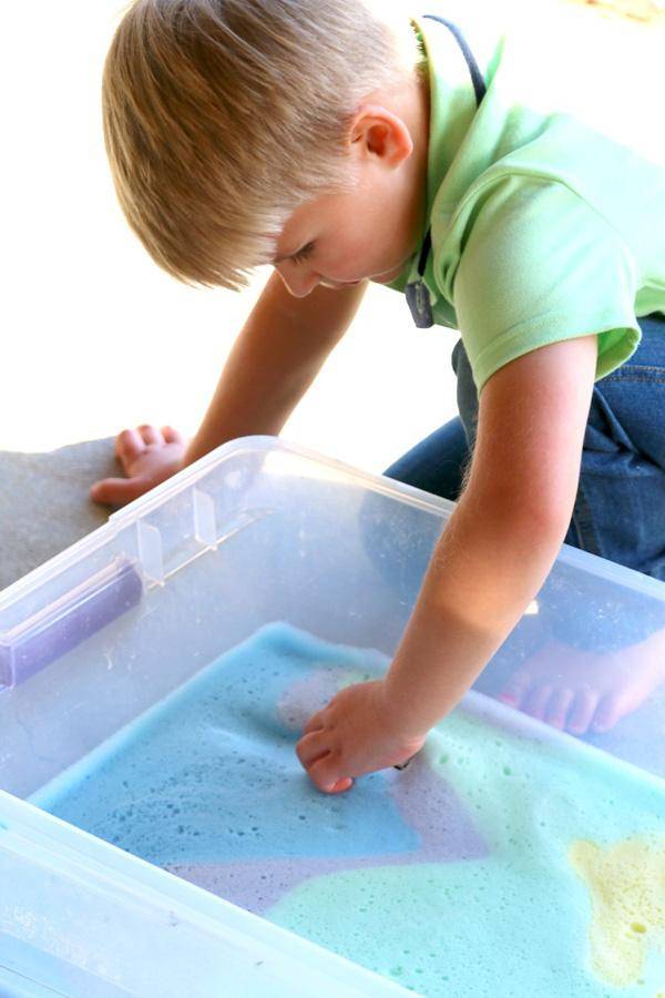 how-to-make-rainbow-foam-25