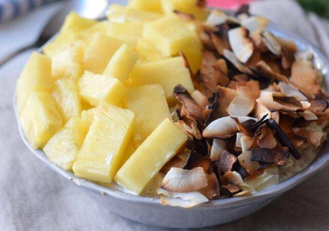Pineapple Toasted Coconut Oatmeal