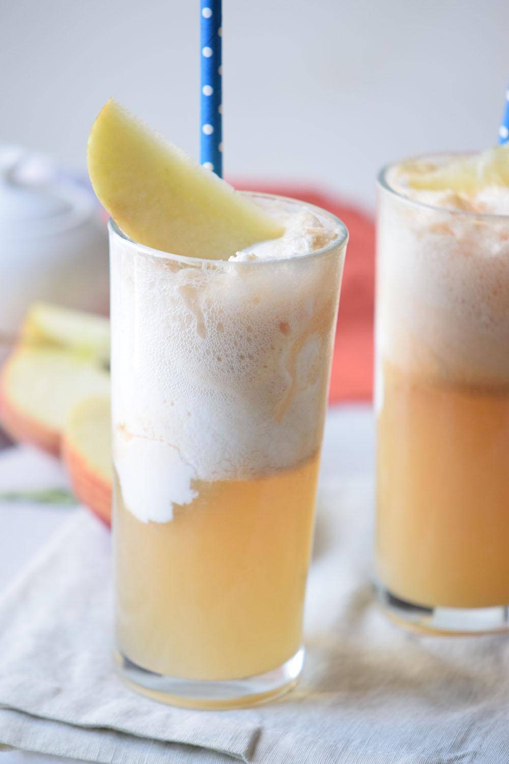 Apple Cider Floats