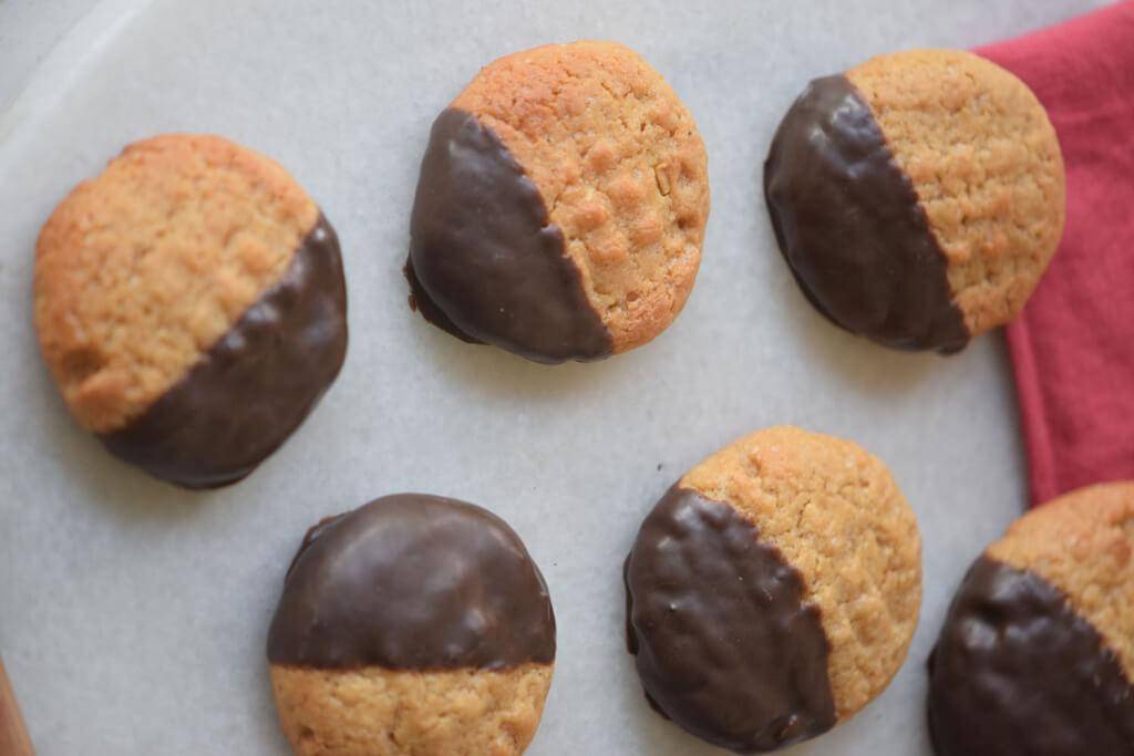 Peanut Butter Cup Cookies
