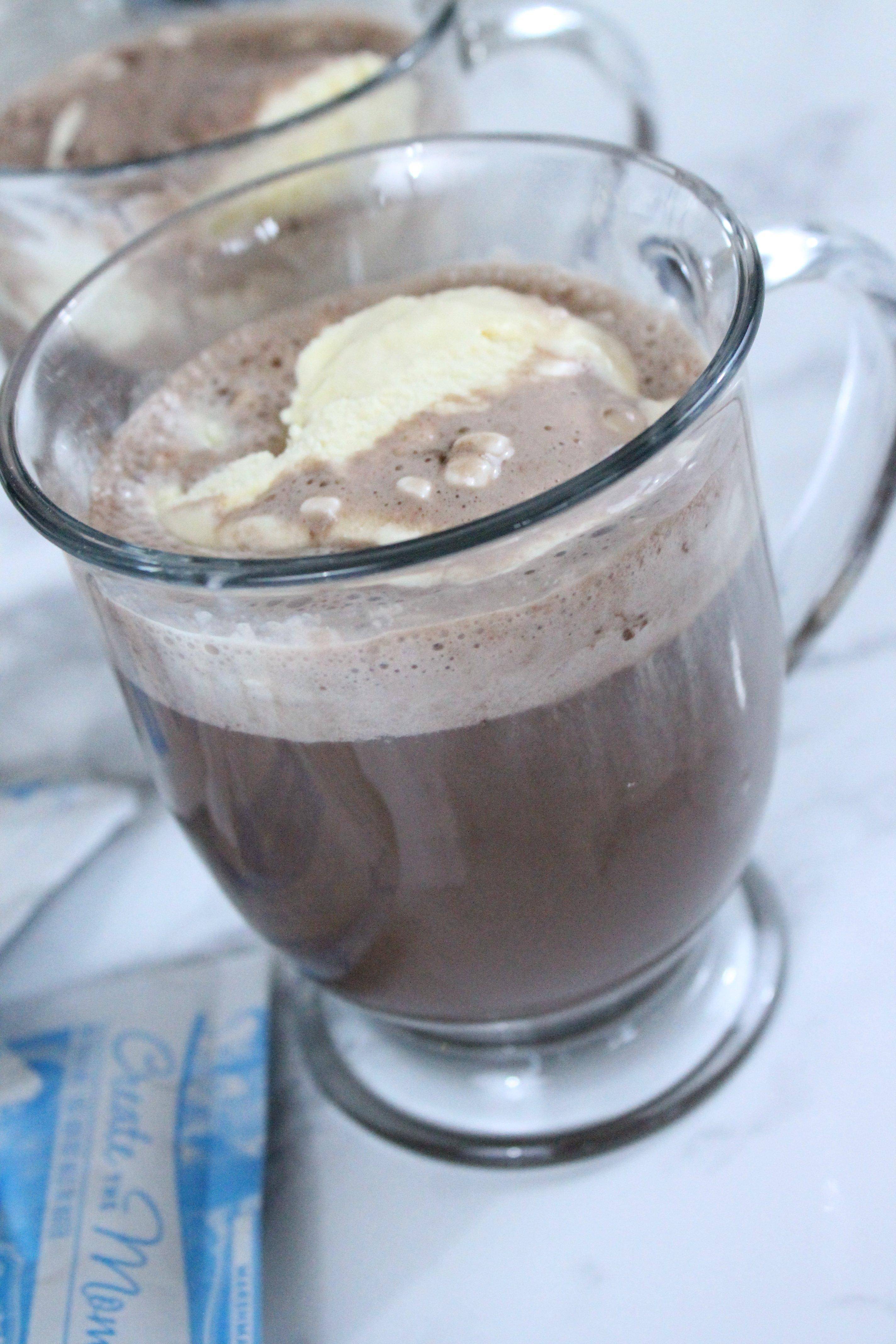 hot-chocolate-float