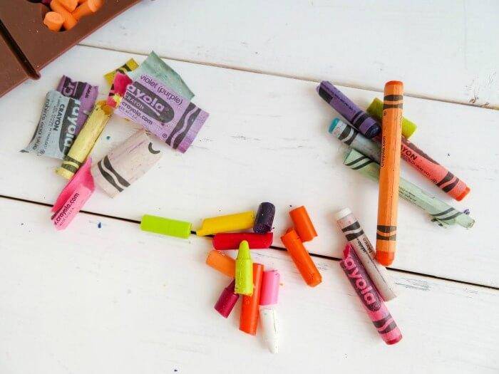 How to Make Crayons for Valentine's Day
