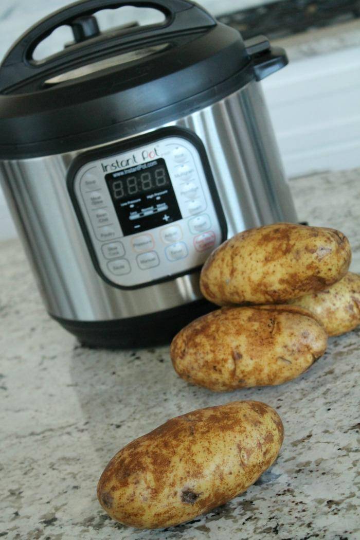 How to Make Instant Pot Baked Potatoes. Making Pressure Cooker Baked Potatoes takes only 12 minutes and you have Perfect Baked Potatoes in the Instant Pot.