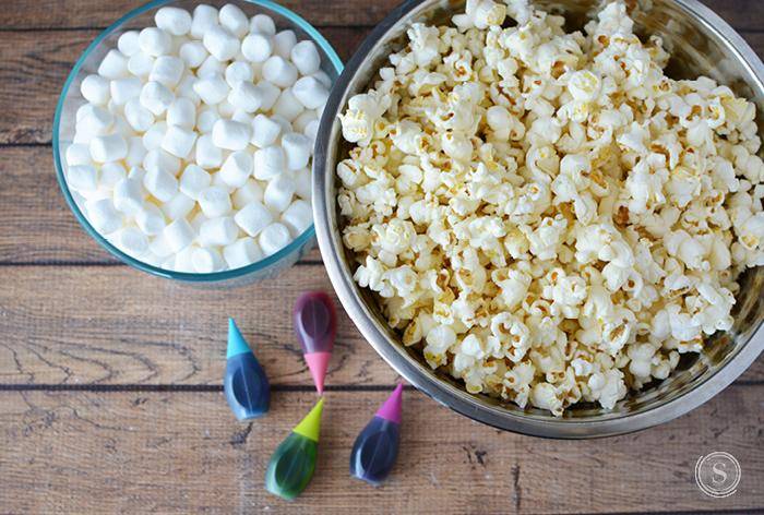 Easter Popcorn Eggs