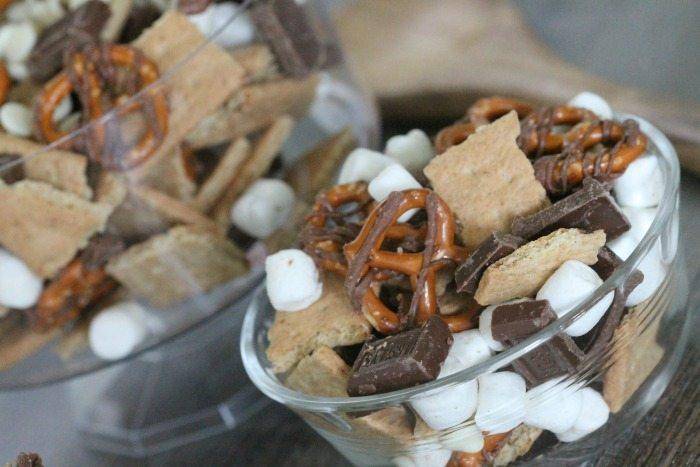 Give this Hershey's S'Mores Trail Mix Recipe a try today!