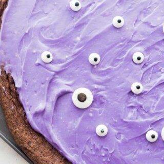 monster brownie pizza