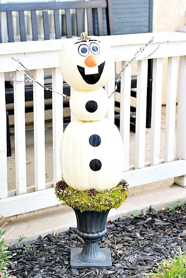 Olaf Frozen Pumpkin Topiary