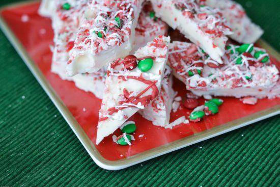 Easy Christmas Peppermint Bark