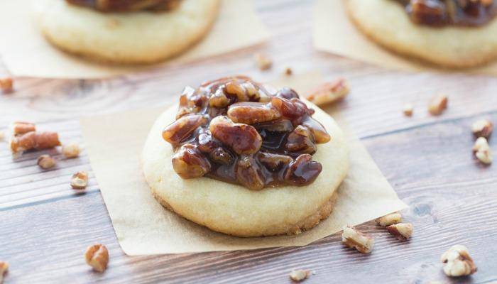 Pecan Pie Sugar Cookies Featured