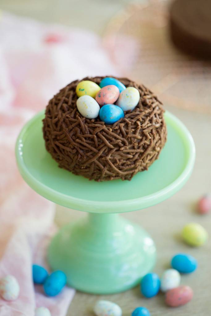 Birds Nest Easter Cake