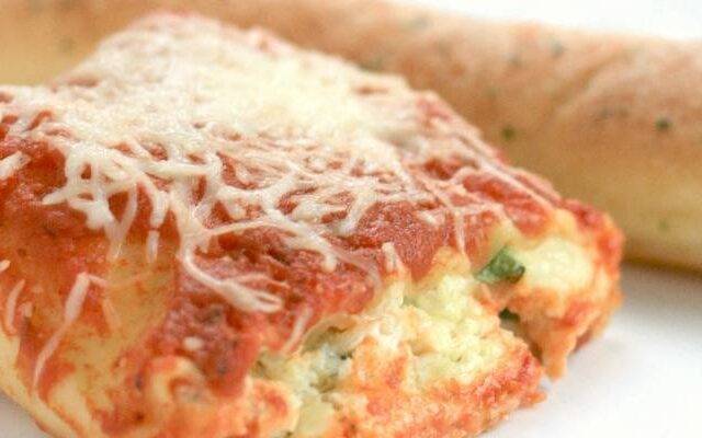 Easy Lasagna Roll Ups Featured