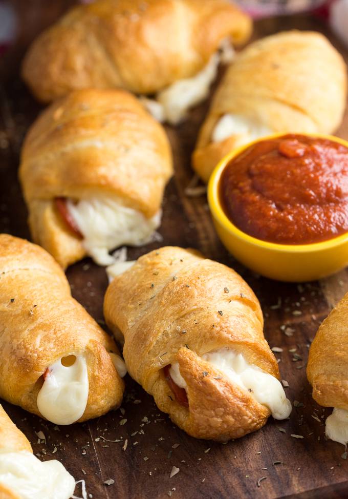 Party Food Pizza Rolls Recipe