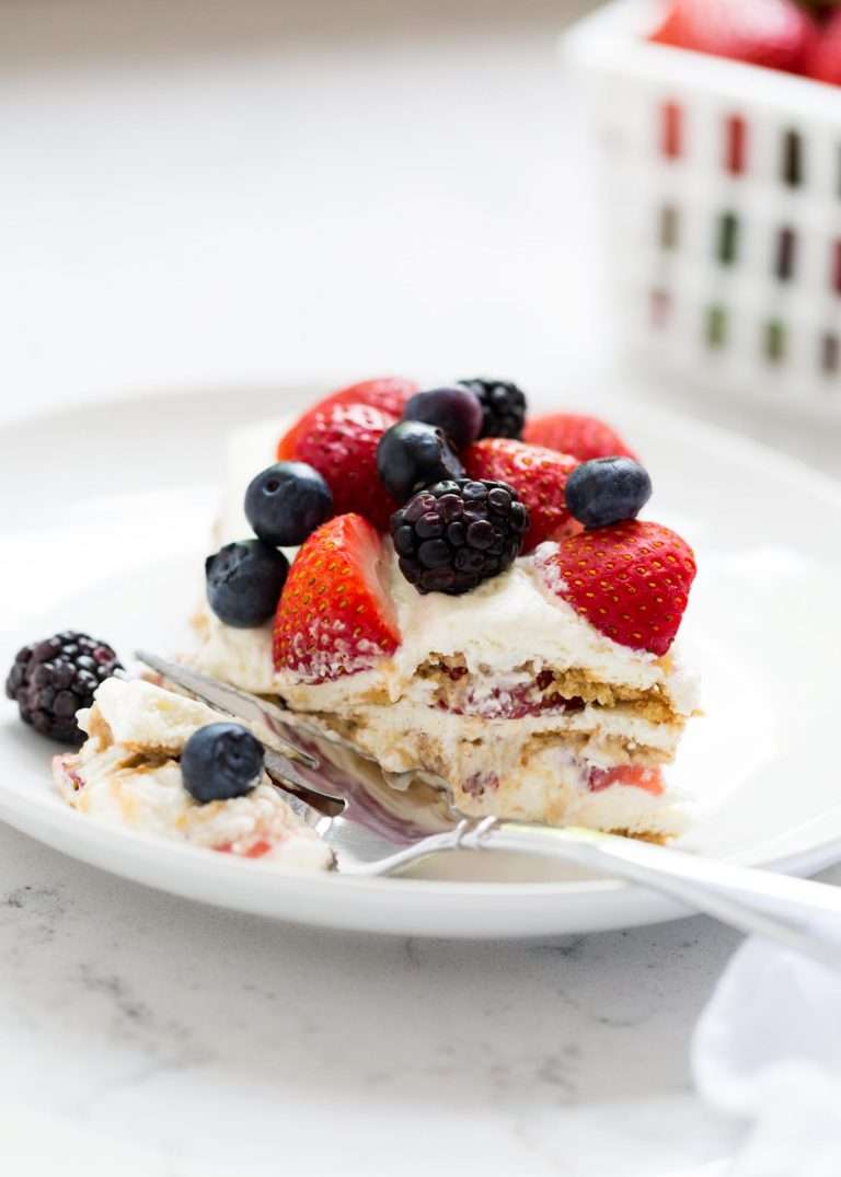 Strawberry Summer Ice Box Cake Recipes