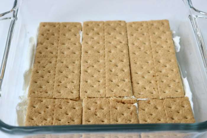 How to Make Ice Box Cake