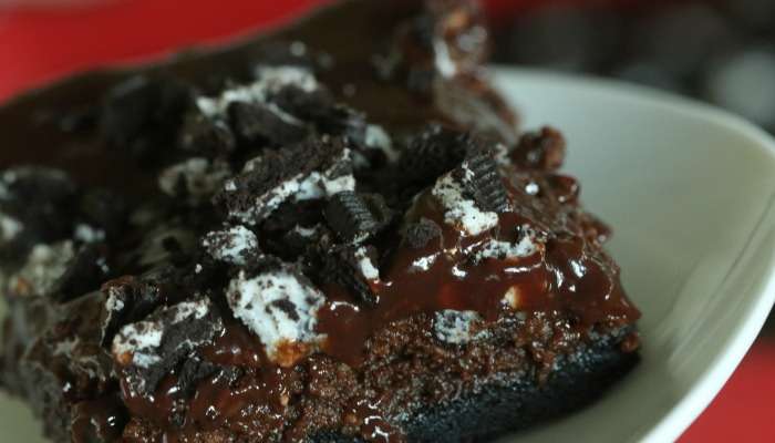 Chocolate Oreo Cheesecake Recipe that's Better than Cheesecake Factory Featured