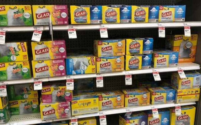 https://www.passionforsavings.com/content/uploads/2018/07/Glad-Trash-Bags-Target-Feature-640x400.jpg