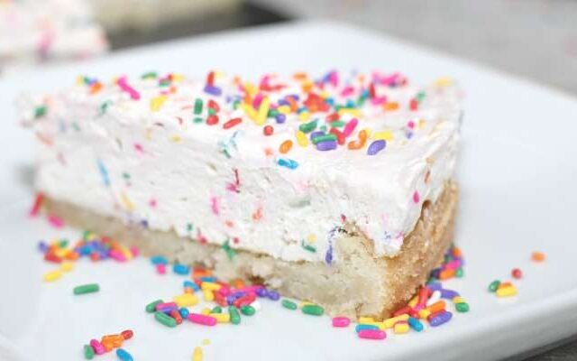 No Bake Birthday Cake Cheesecake Featured