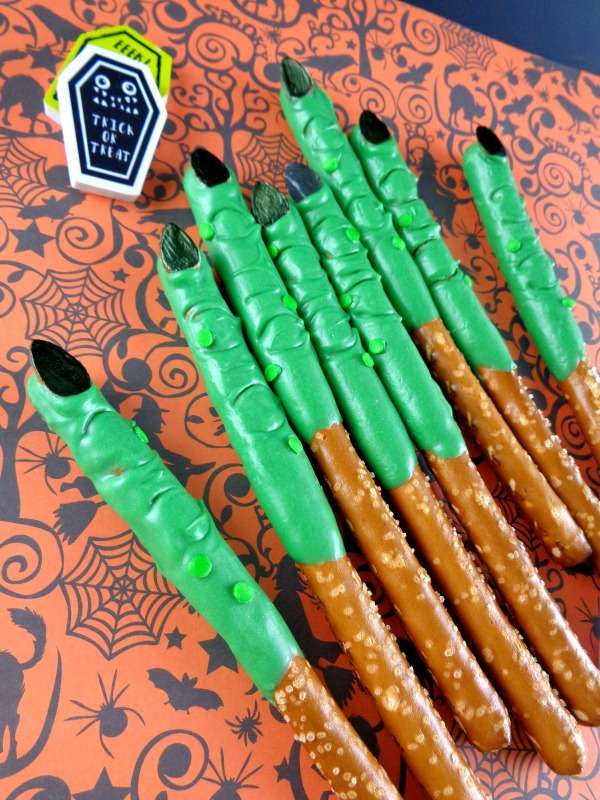 Super Spooky Witch Fingers Halloween Snacks