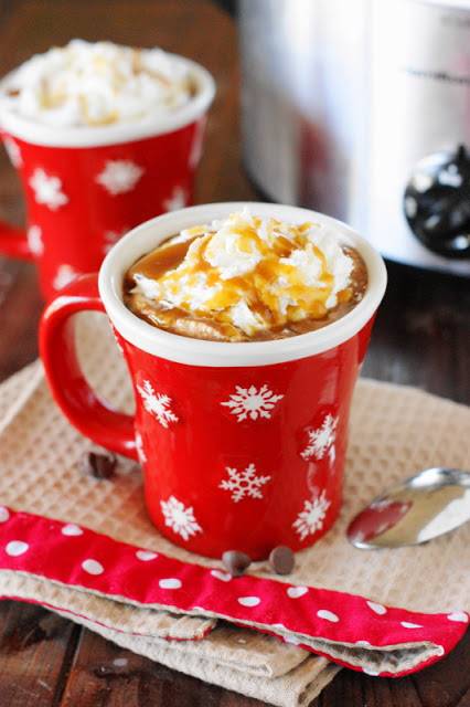 Easy Slow Cooker Hot Cocoa Recipes - Caramel Hot Chocolate