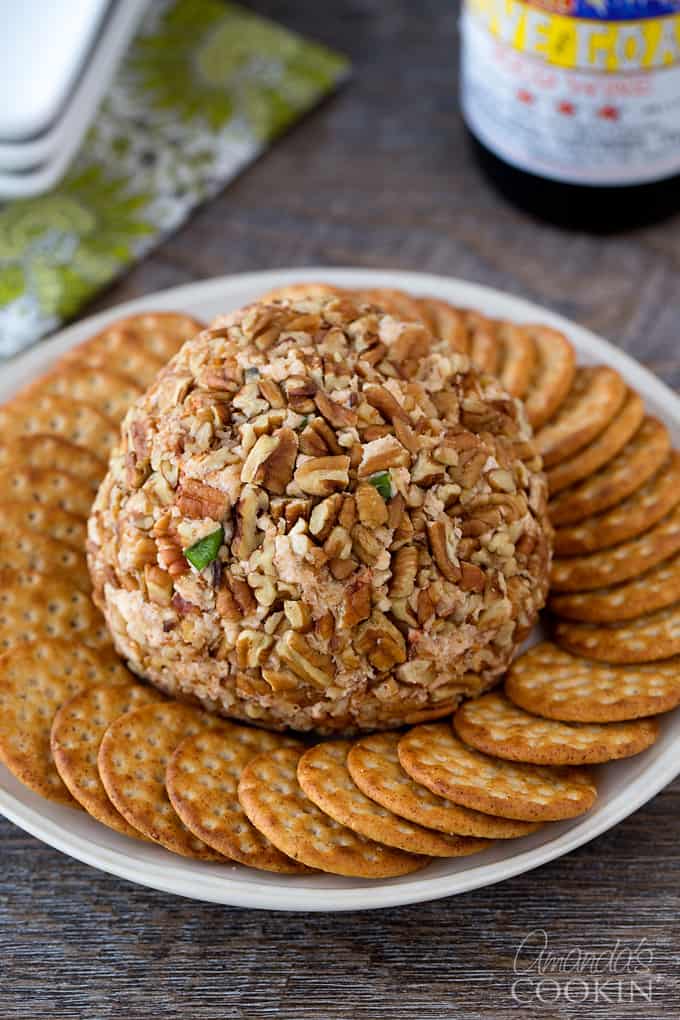 Make Ahead Thanksgiving Recipes - Gouda Cheeseball 