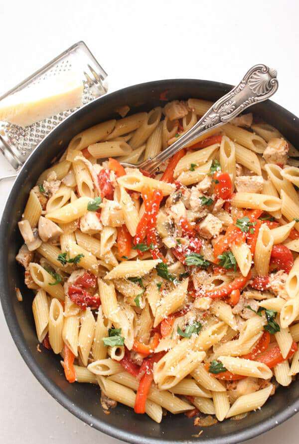 Thanksgiving Leftover Ideas - Turkey Pasta Skillet
