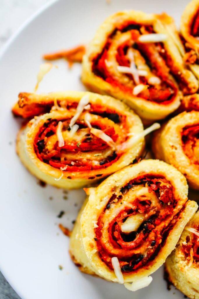 Plate of fathead pizza rolls 