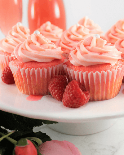 Champagne Valentine Day Dessert Cupcakes