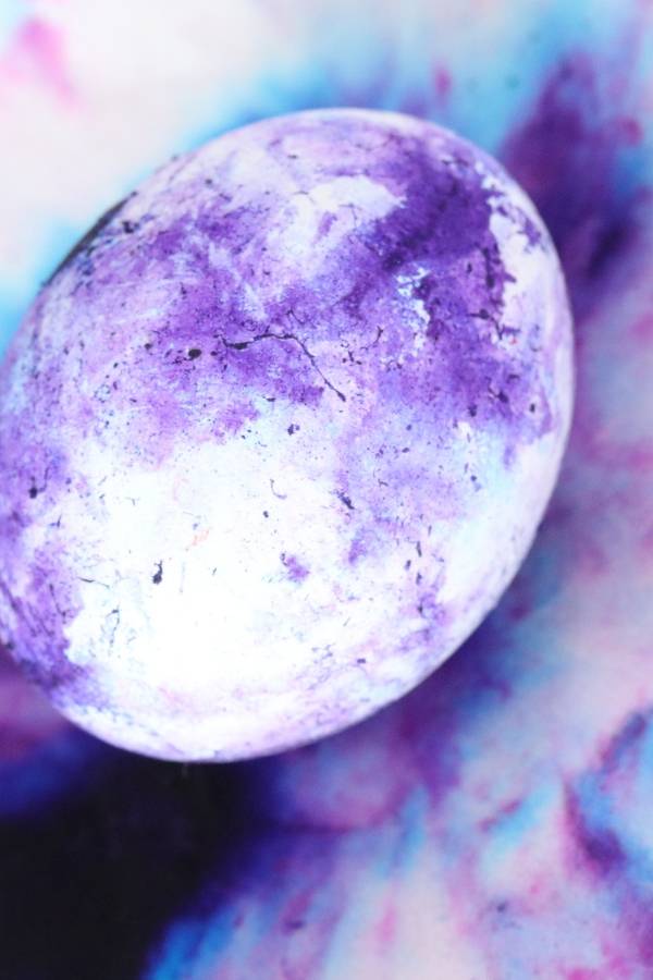 how to dye easter eggs with food coloring