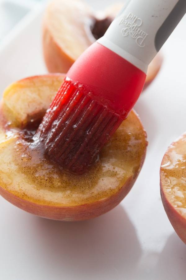 how to make grilled peaches