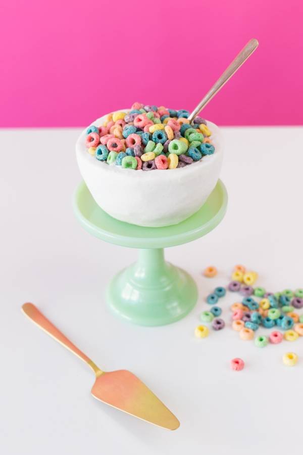cereal bowl cake 