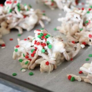 White Chocolate Christmas Haystacks Recipe!