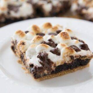 s mores brownies with graham cracker crust