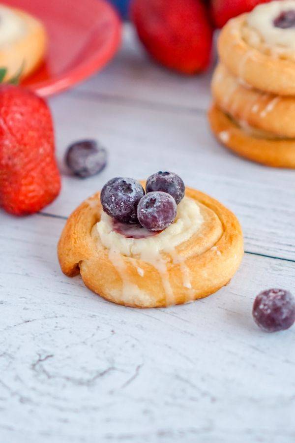 crescent cream cheese danish