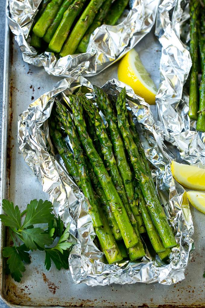 grilled asparagus foil packet