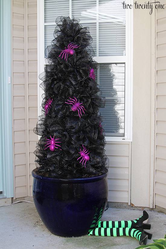 halloween tree 