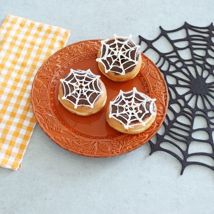 spiderweb donuts recipe